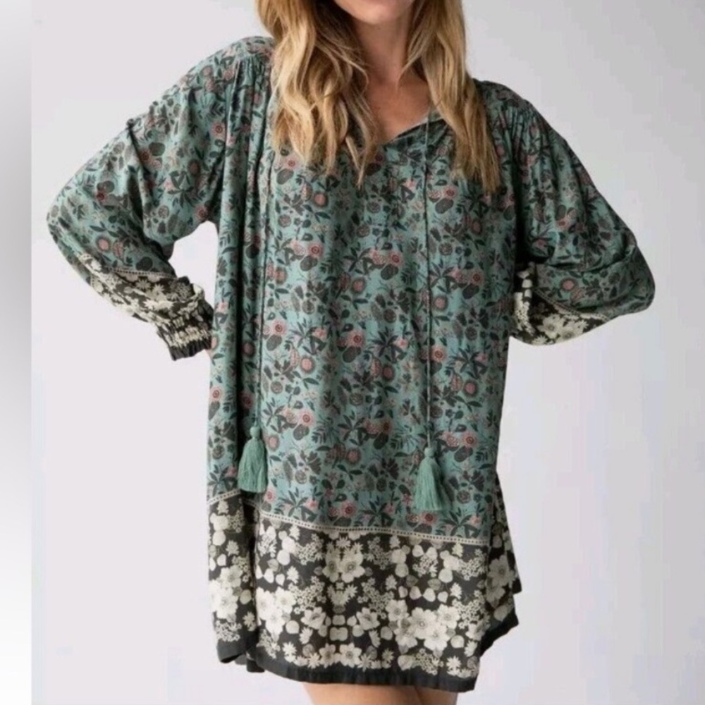Dara V-Neck Tunic Dress - Sage Black Floral Border